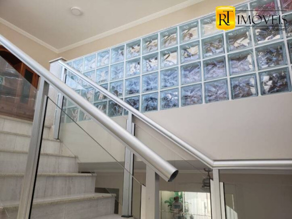 Imagem Casa com 5 Quartos à Venda, 248 m² em Portinho - Cabo Frio