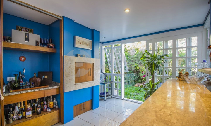 Imagem Imóvel com 3 Quartos à Venda, 201 m² em Chácara Das Pedras - Porto Alegre