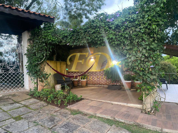 Imagem Chácara com 4 Quartos à Venda, 3.300 m² em Igaratá Imagem Chácara com 4 Quartos à Venda, 3.300 m² em Igaratá