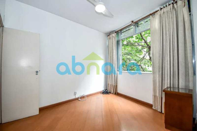 Imagem Apartamento com 3 Quartos à Venda, 98 m² em Copacabana - Rio De Janeiro Imagem Apartamento com 3 Quartos à Venda, 98 m² em Copacabana - Rio De Janeiro