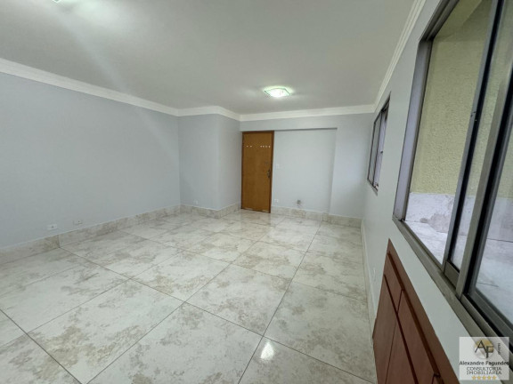 Imagem Apartamento com 3 Quartos à Venda, 94 m² em Setor Oeste - Goiânia