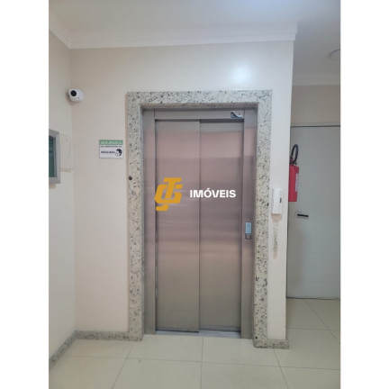 Imagem Apartamento com 2 Quartos à Venda,  em Tabuleiro - Camboriú