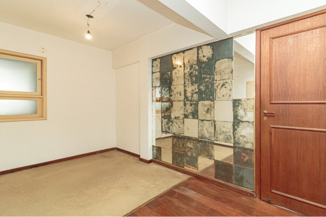 Imagem Imóvel com 3 Quartos à Venda, 157 m² em Vila Assunção - Porto Alegre Imagem Imóvel com 3 Quartos à Venda, 157 m² em Vila Assunção - Porto Alegre