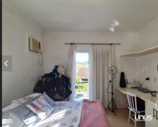Imagem Casa com 4 Quartos à Venda, 255 m² em Santa Mônica - Florianópolis
