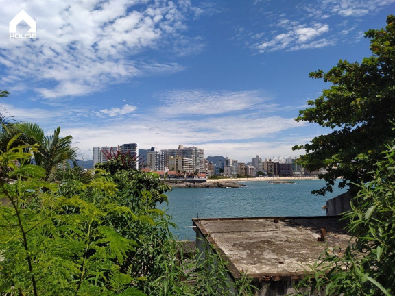 Terreno à Venda, 290 m² em Centro - Guarapari