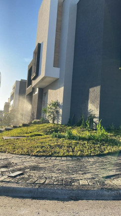 Imagem Casa com 3 Quartos à Venda, 194 m² em Santa Cândida - Curitiba Imagem Casa com 3 Quartos à Venda, 194 m² em Santa Cândida - Curitiba
