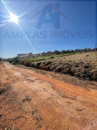 Terreno à Venda, 1.440 m² em Planalto