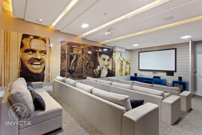 Imagem Cobertura com 3 Quartos à Venda, 246 m² em Centro - Balneário Camboriú Imagem Cobertura com 3 Quartos à Venda, 246 m² em Centro - Balneário Camboriú