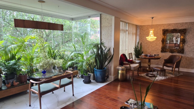 Imagem Imóvel com 4 Quartos à Venda, 190 m² em Graça - Salvador Imagem Imóvel com 4 Quartos à Venda, 190 m² em Graça - Salvador