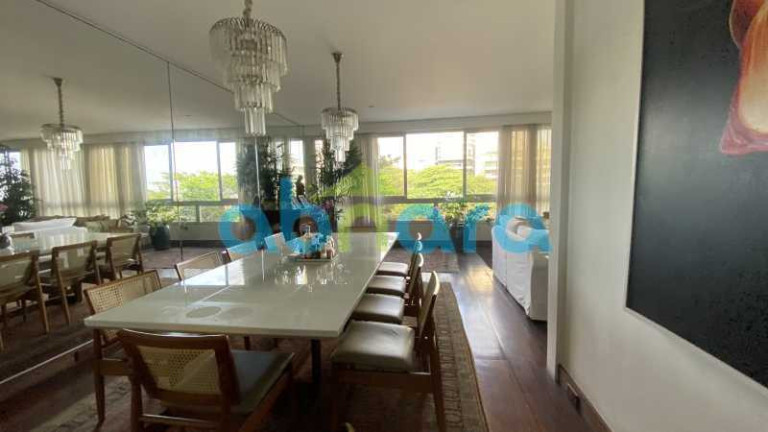 Imagem Apartamento com 4 Quartos à Venda, 245 m² em Leblon - Rio De Janeiro Imagem Apartamento com 4 Quartos à Venda, 245 m² em Leblon - Rio De Janeiro