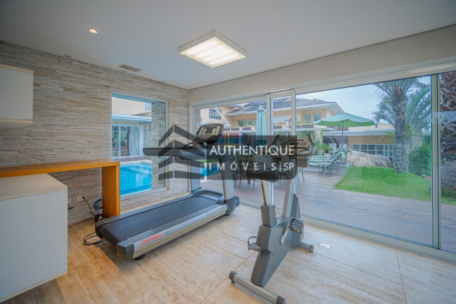 Imagem Casa com 4 Quartos à Venda, 1.804 m² em Alphaville - Santana De Parnaíba Imagem Casa com 4 Quartos à Venda, 1.804 m² em Alphaville - Santana De Parnaíba