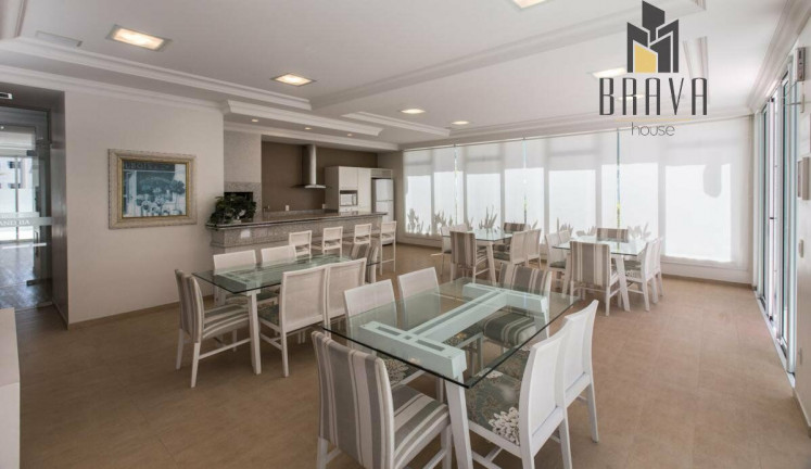 Imagem Apartamento com 3 Quartos à Venda, 217 m² em Centro - Balneário Camboriú Imagem Apartamento com 3 Quartos à Venda, 217 m² em Centro - Balneário Camboriú