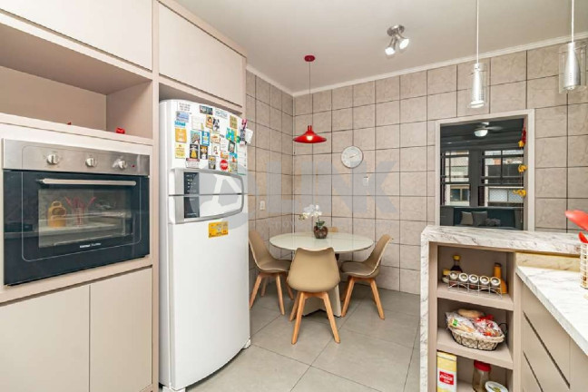 Imagem Apartamento com 3 Quartos à Venda, 106 m² em Petrópolis - Porto Alegre