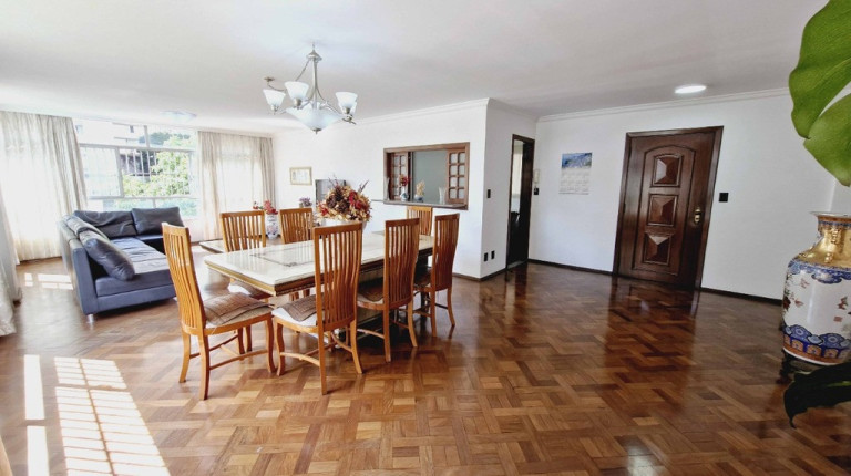 Imóvel com 3 Quartos à Venda, 190 m² em Jardim Paulista - São Paulo
