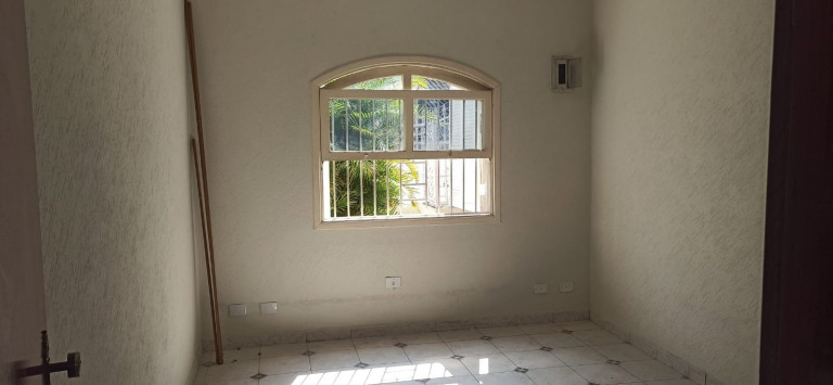 Imagem Casa com 3 Quartos à Venda, 190 m² em Jardim Zaira - Mauá