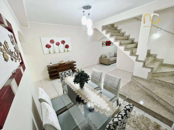 Sobrado com 3 Quartos à Venda, 125 m² em Boqueirão - Praia Grande