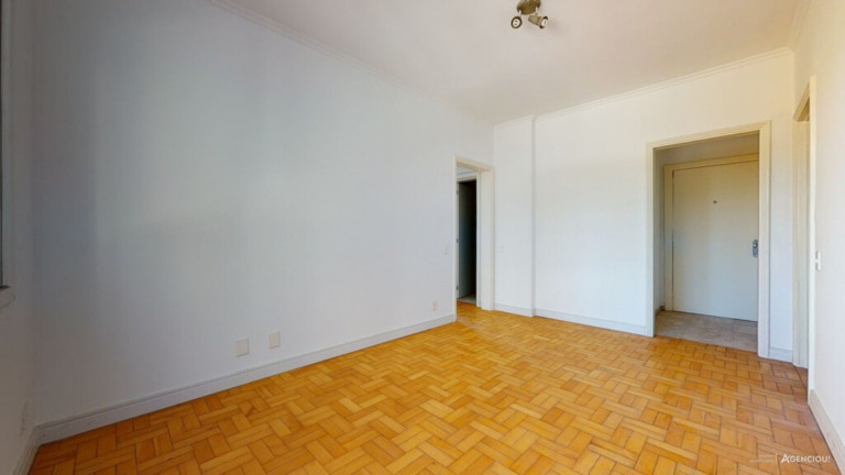 Imagem Imóvel com 2 Quartos à Venda, 74 m² em Petrópolis - Porto Alegre