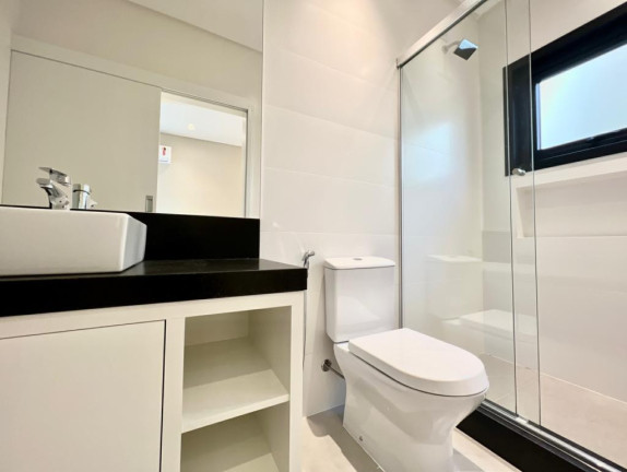Imagem Casa com 5 Quartos à Venda, em -- - Xangri-la Imagem Casa com 5 Quartos à Venda, em -- - Xangri-la