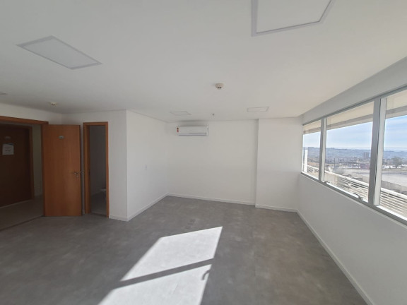 Sala Comercial à Venda, 32 m² em Norte (águas Claras) - Brasília