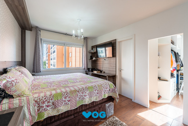 Imagem Imóvel com 3 Quartos à Venda, 141 m² em Jardim Europa - Porto Alegre
