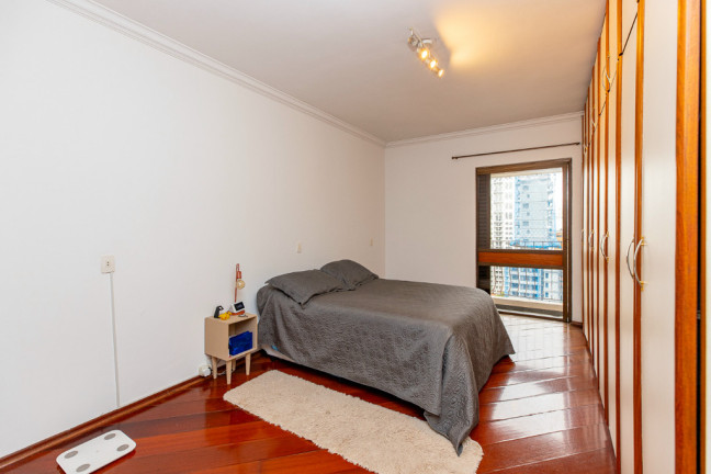 Imagem Apartamento com 3 Quartos à Venda, 150 m² em Moema - São Paulo
