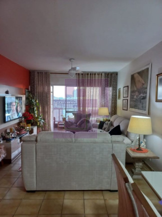 Imagem Apartamento com 4 Quartos à Venda, 150 m² em Pitangueiras - Guarujá Imagem Apartamento com 4 Quartos à Venda, 150 m² em Pitangueiras - Guarujá