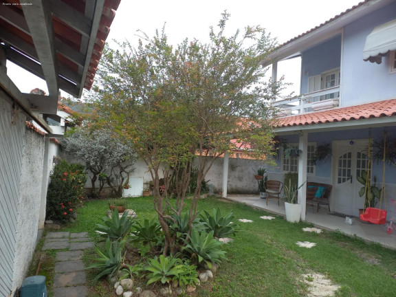 Imagem Casa com 4 Quartos à Venda, 360 m² em Maravista -itaipu - Niterói
