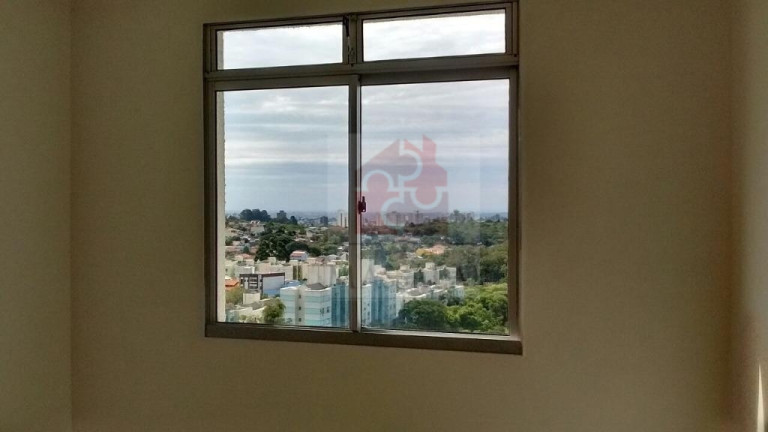 Imagem Apartamento com 2 Quartos à Venda, 47 m² em Petrópolis - Porto Alegre