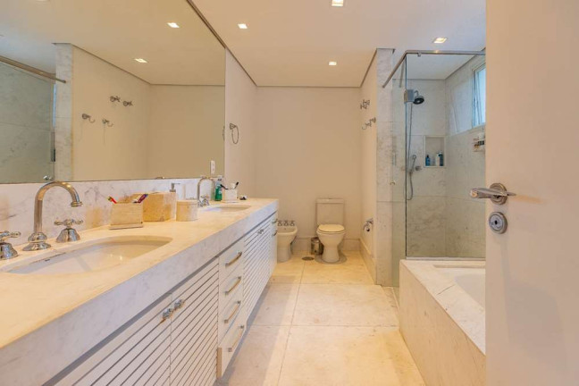 Imagem Apartamento com 4 Quartos à Venda, 311 m² em Vila Nova Conceição - São Paulo Imagem Apartamento com 4 Quartos à Venda, 311 m² em Vila Nova Conceição - São Paulo