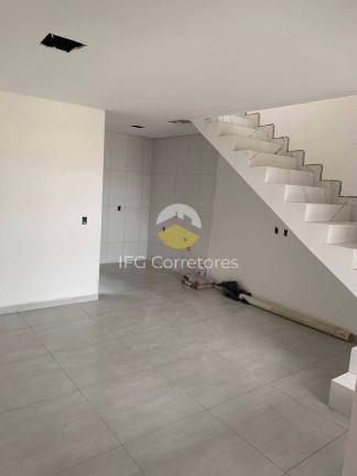 Imagem Casa com 2 Quartos à Venda, 90 m² em Itacolomi - Balneário Piçarras