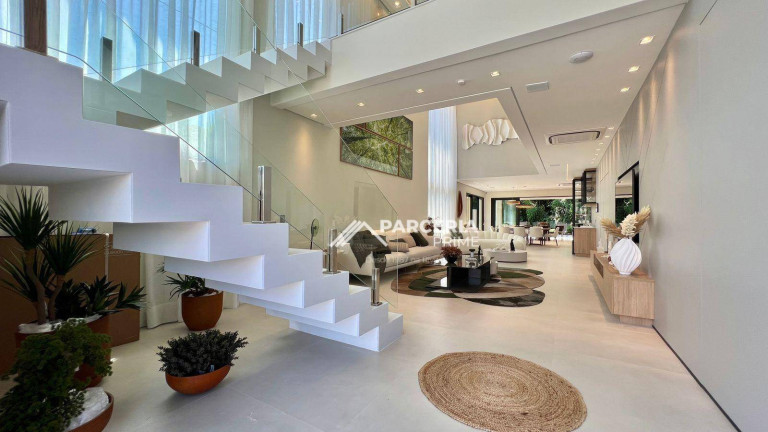 Imagem Casa com 6 Quartos à Venda, 415 m² em Riviera Módulo 11 - Bertioga Imagem Casa com 6 Quartos à Venda, 415 m² em Riviera Módulo 11 - Bertioga