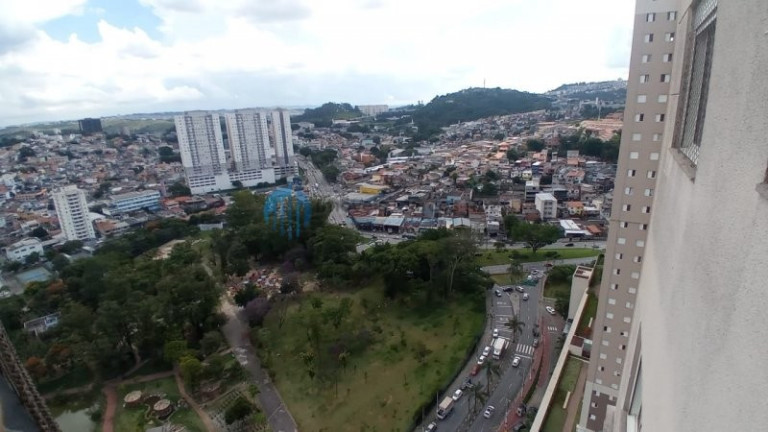 Imagem Apartamento com 3 Quartos à Venda, 119 m² em Jardim Tupanci - Barueri