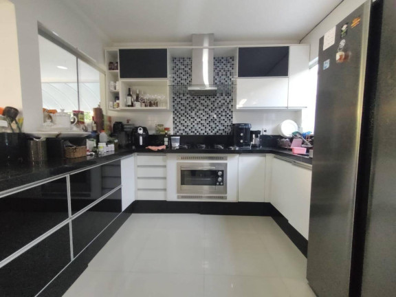 Imagem Casa com 3 Quartos à Venda, 500 m² em Village 2 - Porto Seguro