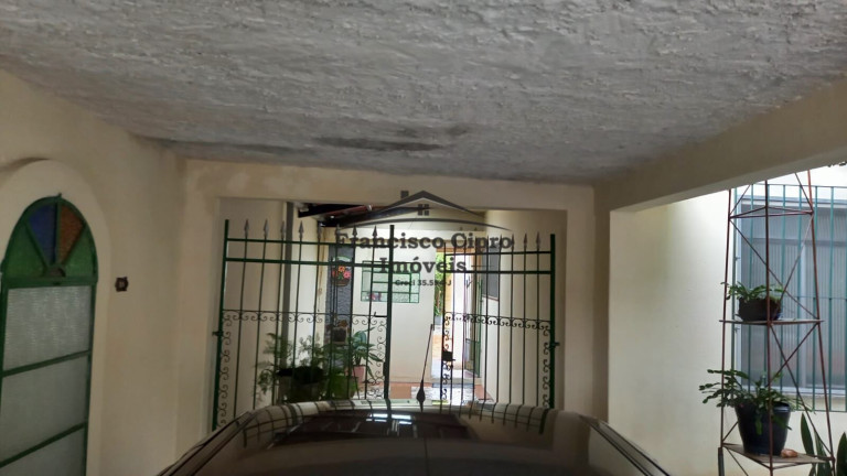 Imagem Casa com 3 Quartos à Venda, 120 m² em Vila Comendador Rodrigues Alves (pedregulho) - Guaratinguetá Imagem Casa com 3 Quartos à Venda, 120 m² em Vila Comendador Rodrigues Alves (pedregulho) - Guaratinguetá