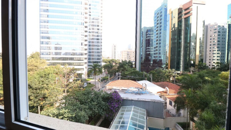 Imagem Apartamento com 3 Quartos à Venda, 240 m² em Cidade Monções - São Paulo