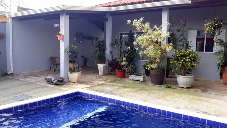 Casa com 2 Quartos à Venda, 250 m² em Jardim Márcia - Peruíbe