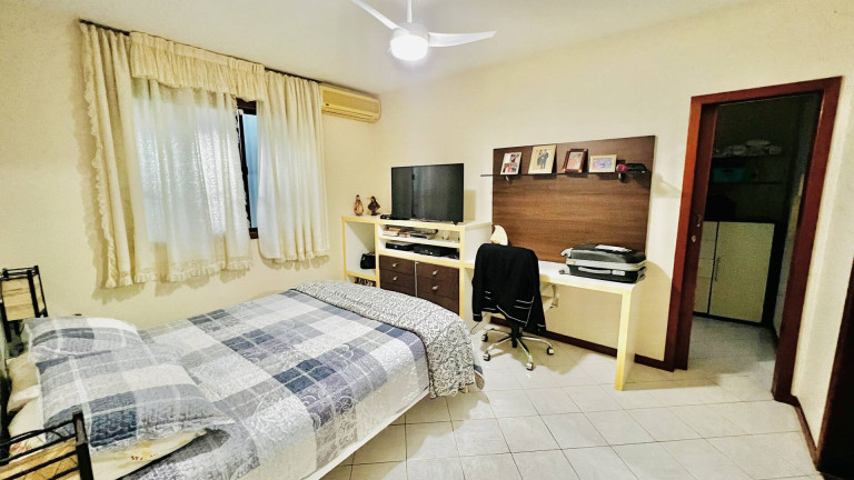 Imagem Casa com 3 Quartos à Venda, 500 m² em Jardim Planalto - Colatina Imagem Casa com 3 Quartos à Venda, 500 m² em Jardim Planalto - Colatina
