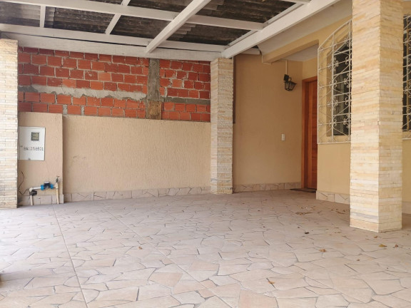 Imagem Casa com 3 Quartos à Venda, 125 m² em Xaxim - Curitiba