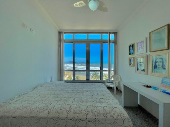 Imagem Apartamento com 4 Quartos à Venda, 192 m² em Pitangueiras - Guarujá Imagem Apartamento com 4 Quartos à Venda, 192 m² em Pitangueiras - Guarujá