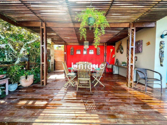 Imagem Casa com 4 Quartos à Venda, 350 m² em Ferradurinha - Armação Dos Búzios Imagem Casa com 4 Quartos à Venda, 350 m² em Ferradurinha - Armação Dos Búzios