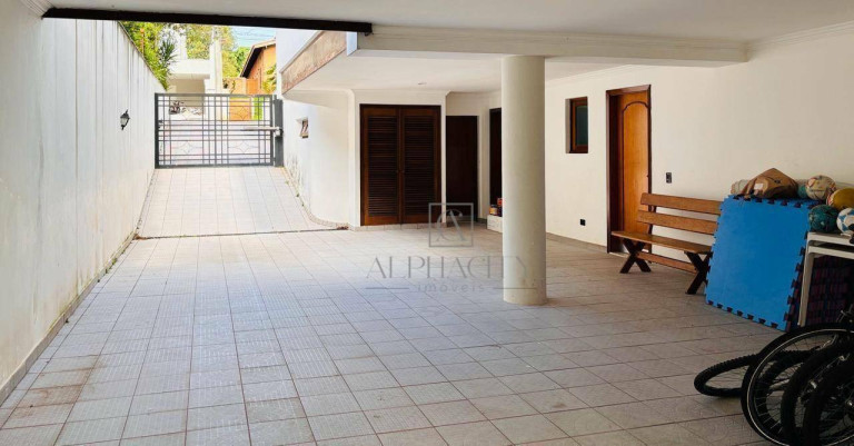 Imagem Casa com 4 Quartos à Venda ou Locação, 520 m² em Alphaville 01 - Barueri Imagem Casa com 4 Quartos à Venda ou Locação, 520 m² em Alphaville 01 - Barueri