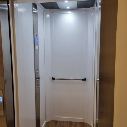 Apartamento com 2 Quartos para Alugar,  em Refúgio - Atibaia