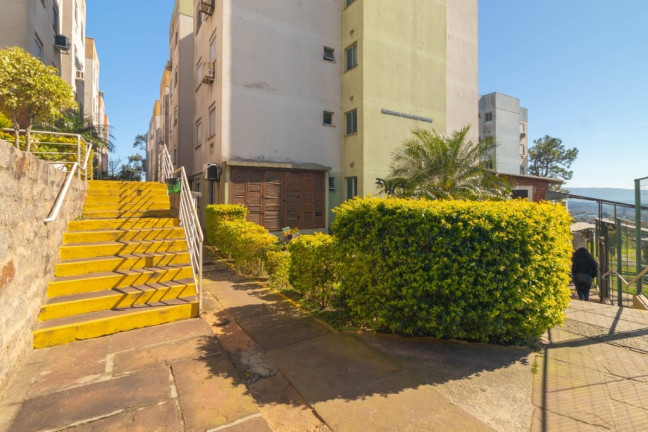 Imagem Imóvel com 2 Quartos à Venda, 40 m² em Agronomia - Porto Alegre