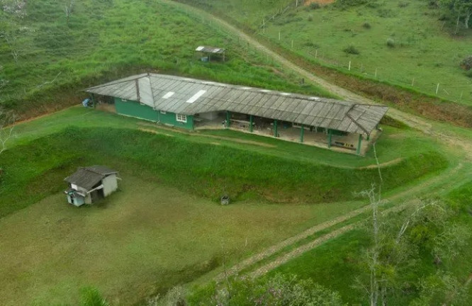 Imagem Imóvel com 80 Quartos à Venda, em Pouso Alto - Natividade Da Serra Imagem Imóvel com 80 Quartos à Venda, em Pouso Alto - Natividade Da Serra