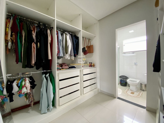 Imagem Casa com 3 Quartos à Venda, 220 m² em Belvedere - Patos De Minas