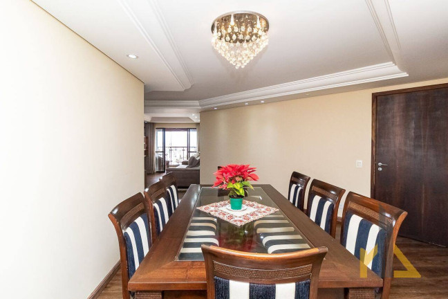 Imagem Casa com 3 Quartos à Venda, 127 m² em Bigorrilho - Curitiba Imagem Casa com 3 Quartos à Venda, 127 m² em Bigorrilho - Curitiba