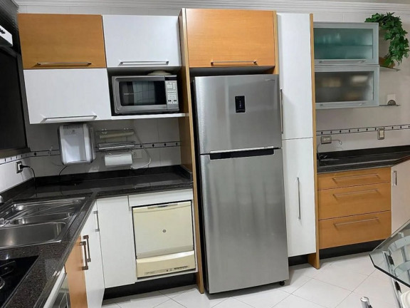 Imagem Apartamento com 4 Quartos à Venda, 149 m² em água Verde - Curitiba Imagem Apartamento com 4 Quartos à Venda, 149 m² em água Verde - Curitiba