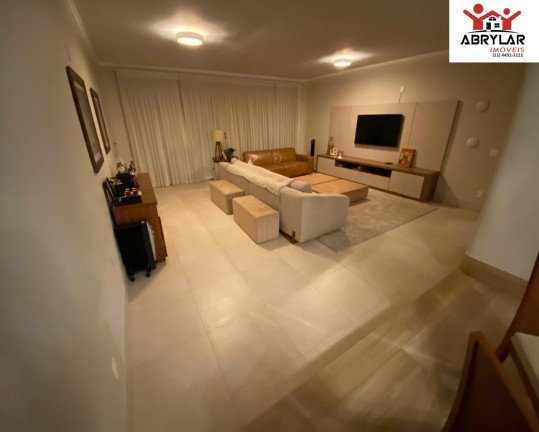 Imagem Imóvel com 4 Quartos à Venda, 220 m² em Centro - Jundiaí Imagem Imóvel com 4 Quartos à Venda, 220 m² em Centro - Jundiaí