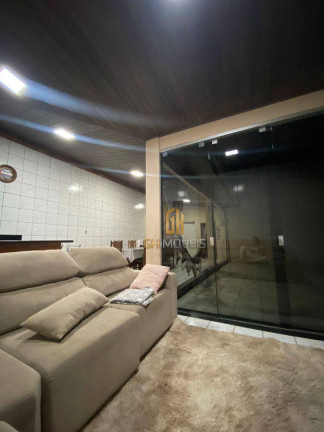 Imagem Casa com 3 Quartos à Venda, 250 m² em Setor Garavelo - Aparecida De Goiânia
