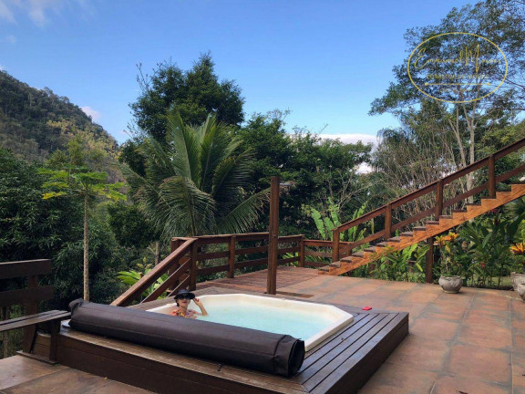 Imagem Chácara com 5 Quartos à Venda, 966 m² em Domingos Martins - Domingos Martins Imagem Chácara com 5 Quartos à Venda, 966 m² em Domingos Martins - Domingos Martins